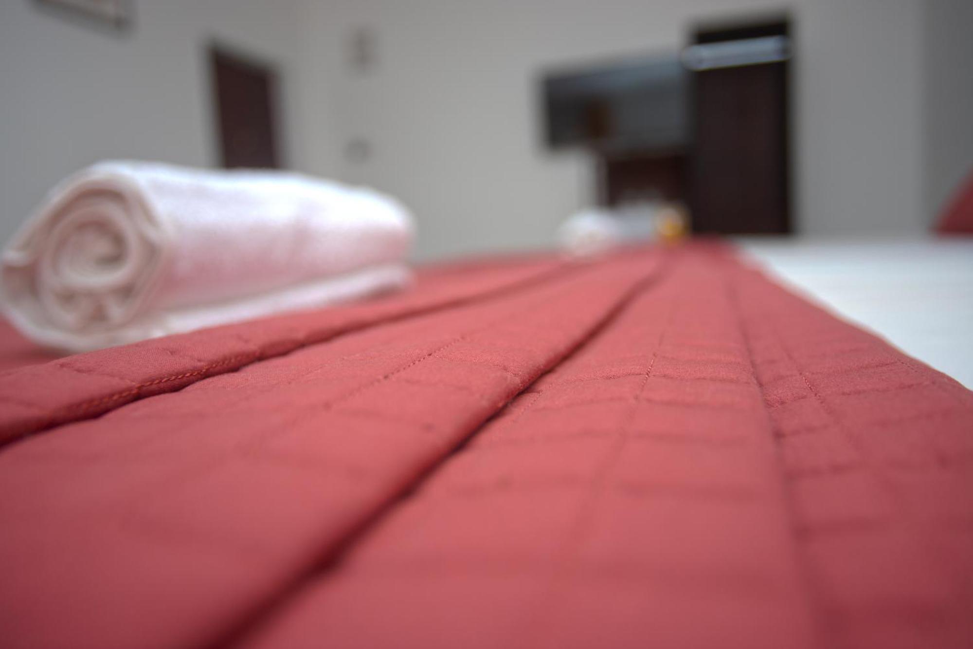 קומסי Labev Hotel מראה חיצוני תמונה
