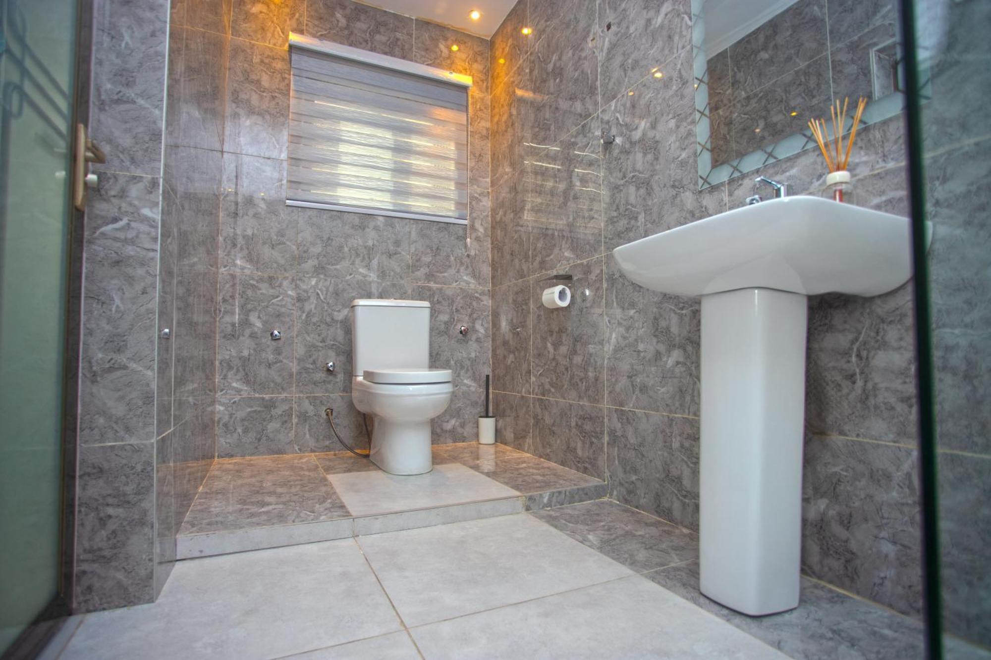 קומסי Labev Hotel מראה חיצוני תמונה