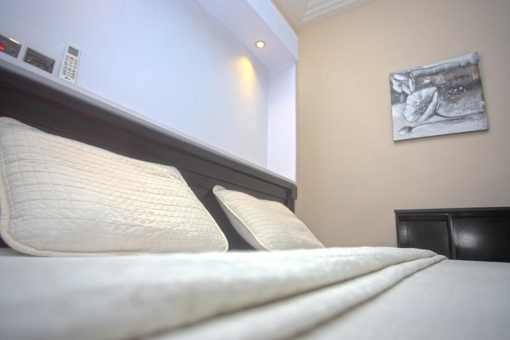 קומסי Labev Hotel מראה חיצוני תמונה